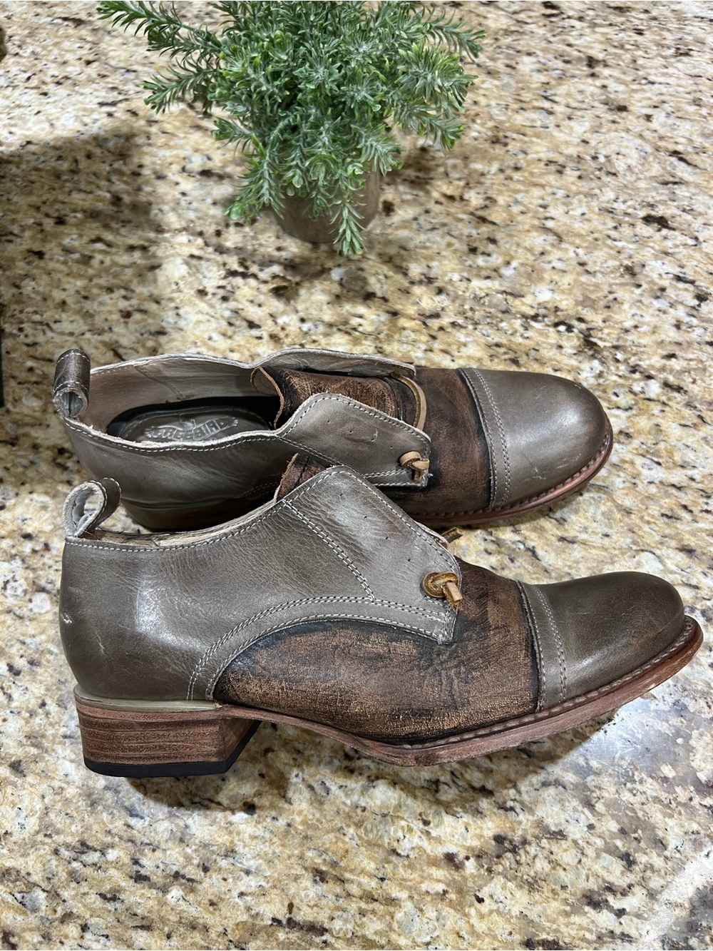 Freebird Mabel Leather Distressed Grey/Brown Western Slip-on Oxford Loafers 9